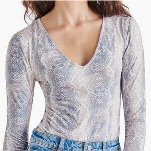 STEVE MADDEN DEEP END SNAKESKIN PRINT LONG SLEEVE
CHEEKY BODYSUIT